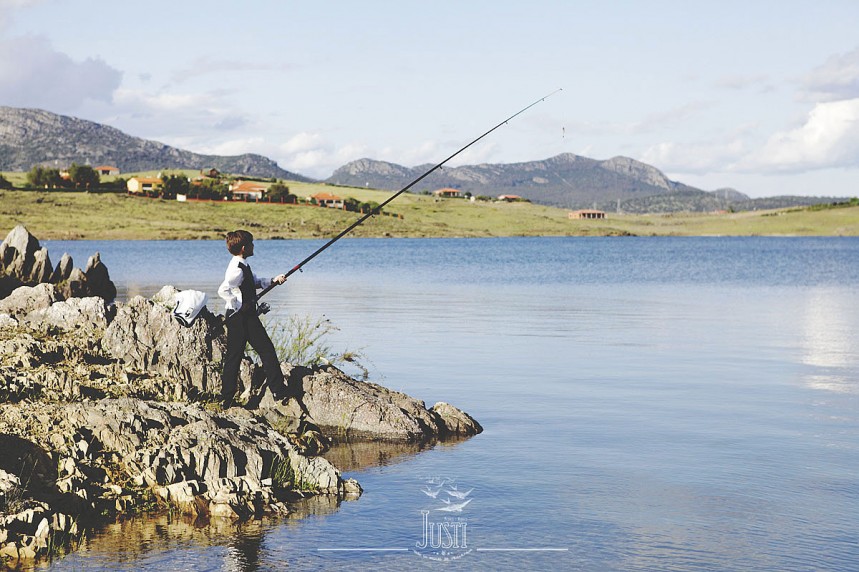 reportaje comunión niño orellana pesca
