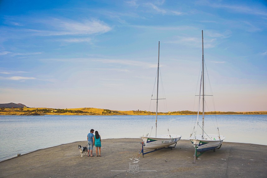 Luz y Kamylo - preboda en orellana la vieja con perro-12