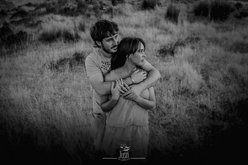 Luz y Kamylo - preboda en orellana la vieja con perro-14