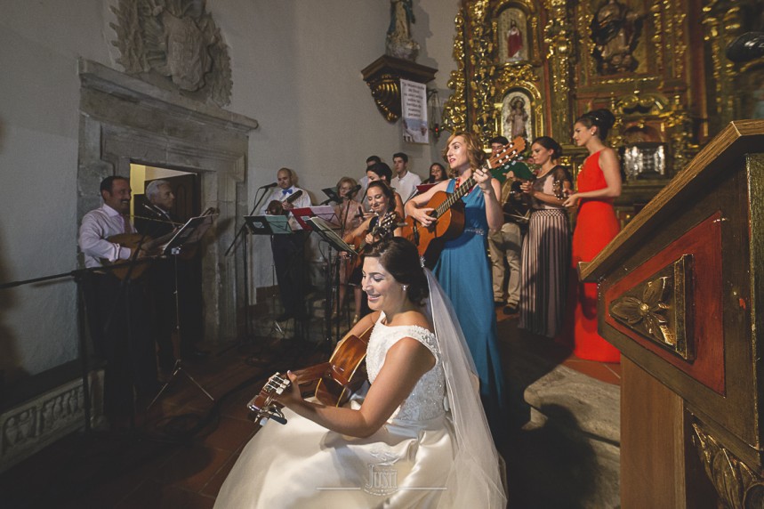 foto-video-justi-boda-en-orellana-la-vieja-las-granadas-coronadas-44-de-65