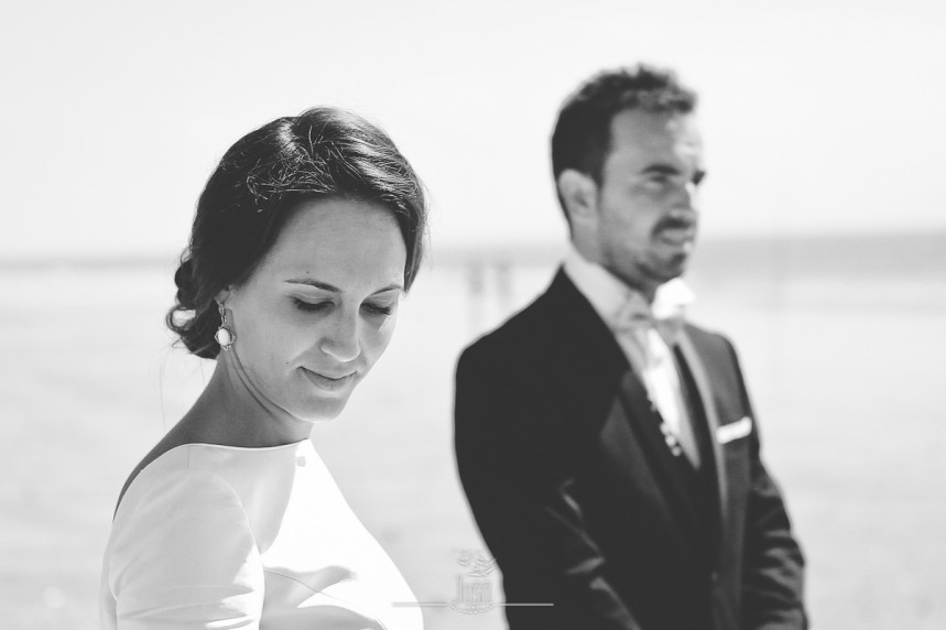 fotografias-profesionales-post-boda-en-el-rocio-y-la-playa-10-de-23