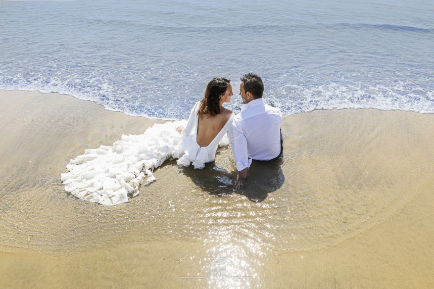fotografias-profesionales-post-boda-en-el-rocio-y-la-playa-19-de-23