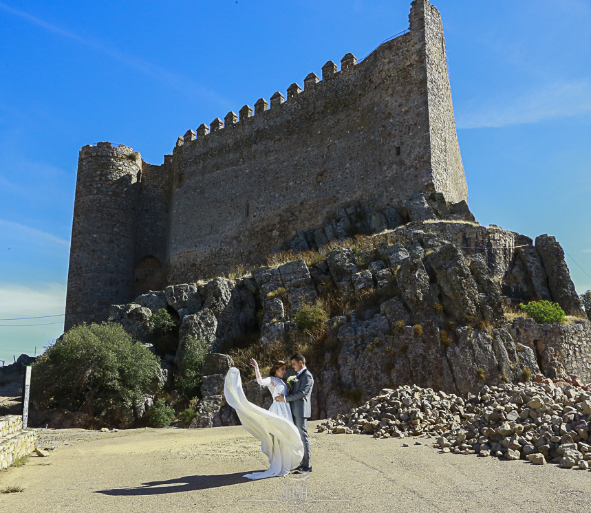 Boda en Puebla de Alcocer - Mariano y Mamen - Foto Video Justi - Fotografia profesional boda en extremadura (25)